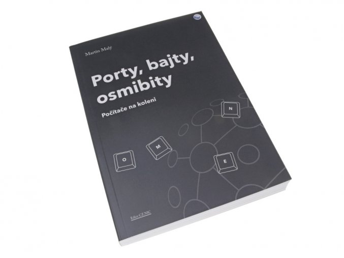 Porty, bajty, osmibity - Počítače na koleni